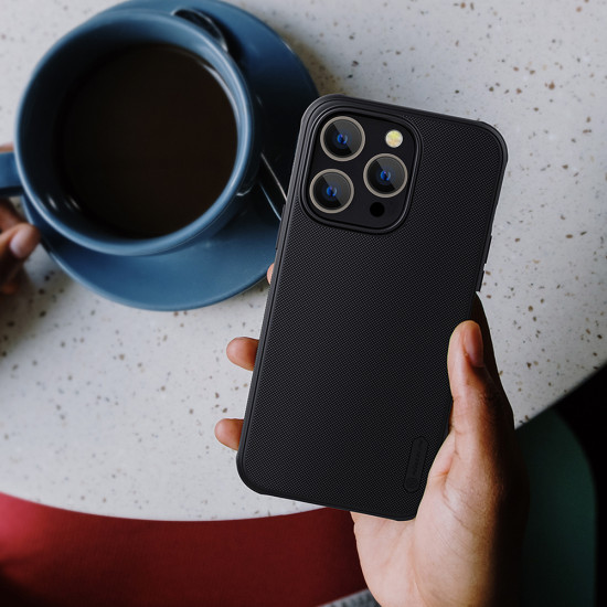 iPhone 14 Pro MAX калъф твърд гръб с вграден магнит черен iPhone 14 Pro MAX калъф твърд гръб с вграден магнит черен